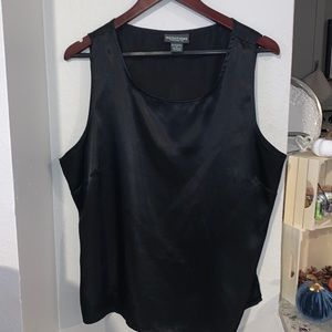 Notations black tank